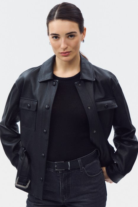 куртка из натуральной кожи от бренда снежная королева вид слева