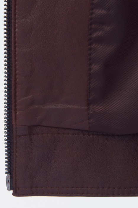 куртка из натуральной кожи по цене 18130 руб вид справа