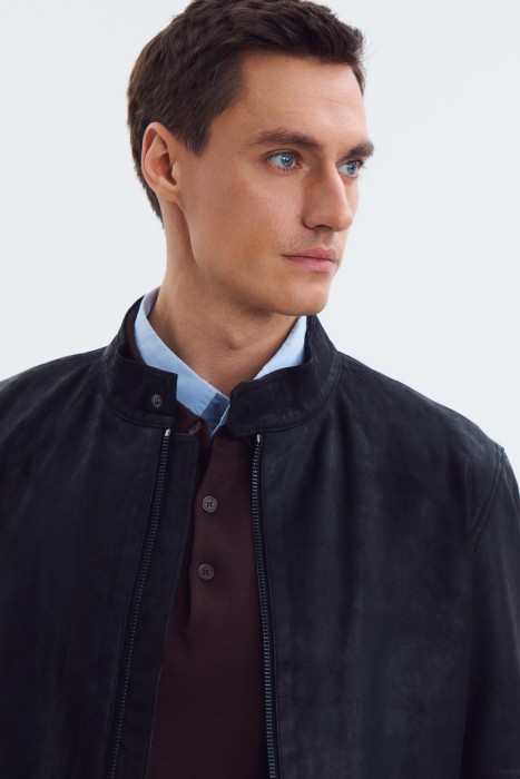 куртка из натуральной кожи из россии вид сбоку