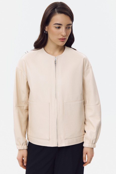 куртка из натуральной кожи от бренда снежная королева вид слева