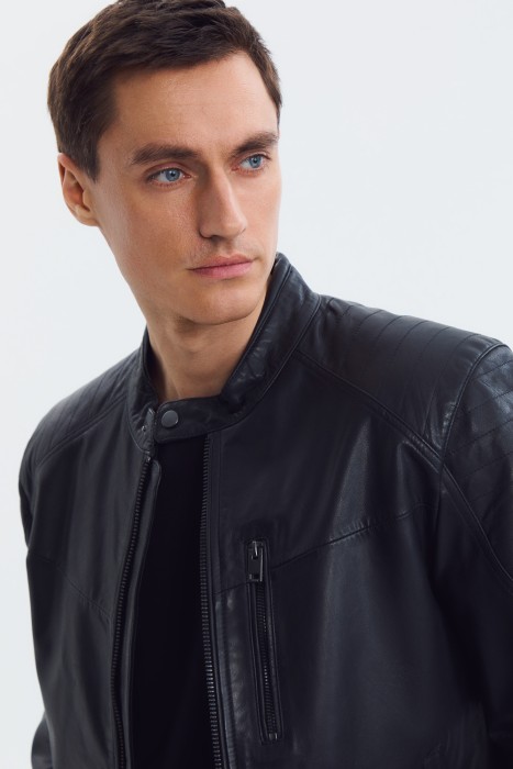 куртка из натуральной кожи из россии вид сбоку