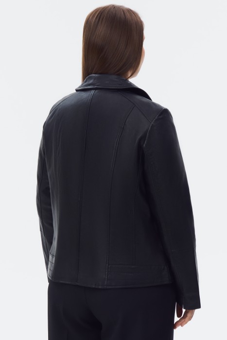 куртка из натуральной кожи по цене 16120 руб вид справа