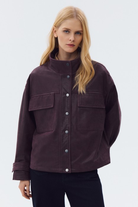 куртка из натуральной кожи от бренда снежная королева вид слева