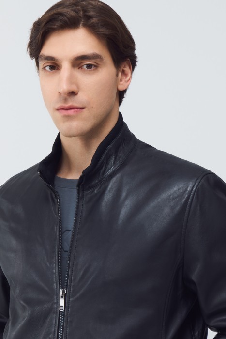 куртка из натуральной кожи из россии вид сбоку