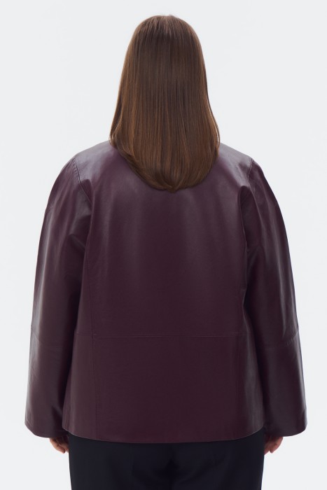 куртка из натуральной кожи по цене 18800 руб вид справа