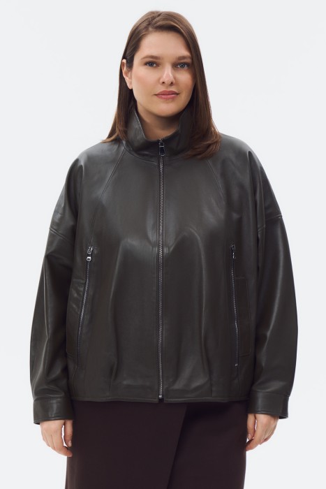 куртка из натуральной кожи по цене 26200 руб вид справа