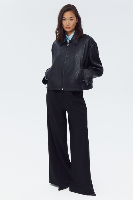 куртка из натуральной кожи от бренда снежная королева вид слева