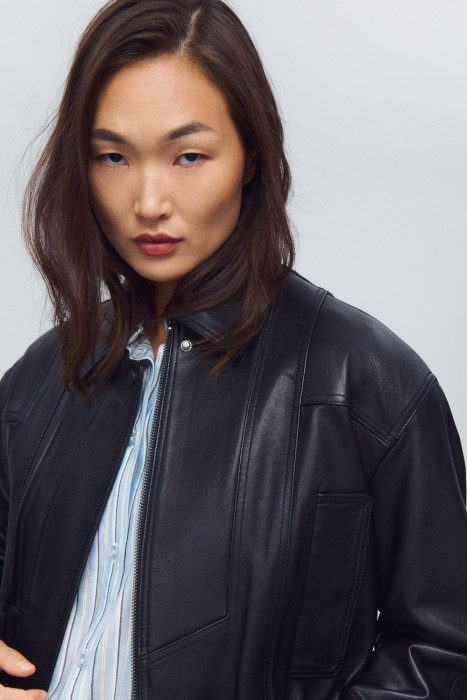 куртка из натуральной кожи из россии вид сбоку