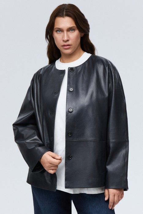 куртка из натуральной кожи по цене 18800 руб вид справа