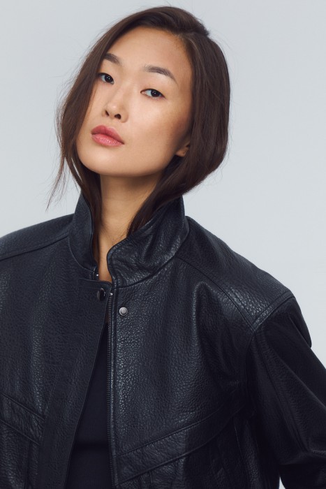 куртка из натуральной кожи из россии вид сбоку