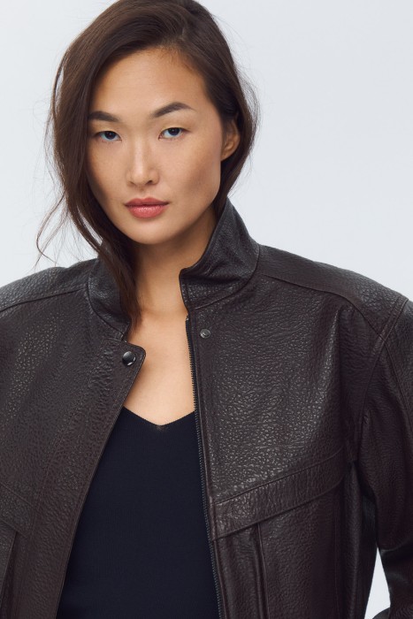 куртка из натуральной кожи из россии вид сбоку