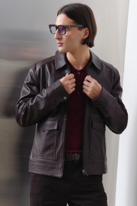 куртка из натуральной кожи от бренда снежная королева вид слева