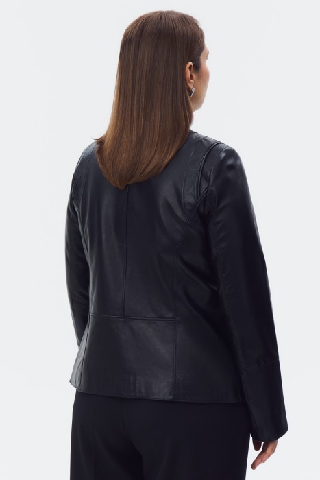 куртка из натуральной кожи по цене 18800 руб вид справа