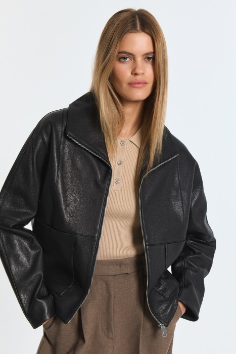 Товар с артикулом 784391003 вид сзади