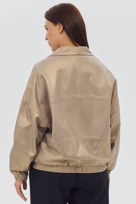 куртка из натуральной кожи по цене 23510 руб вид справа