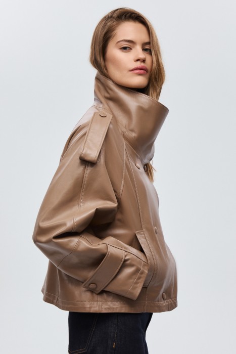 Товар с артикулом 823643003 вид сзади