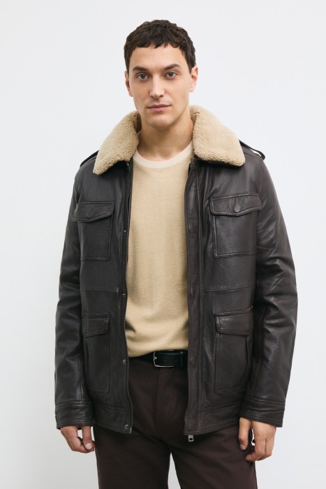 куртка из натуральной кожи от бренда снежная королева вид слева