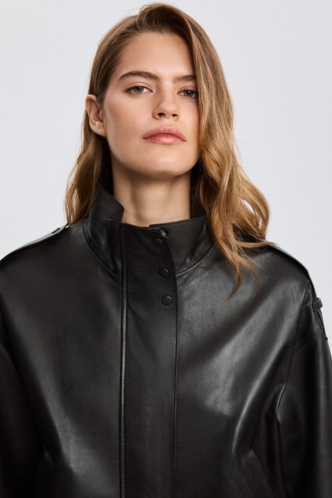 куртка из натуральной кожи из россии вид сбоку