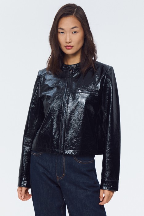 куртка из натуральной кожи от бренда снежная королева вид слева