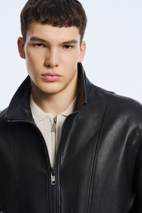 куртка из натуральной кожи из россии вид сбоку