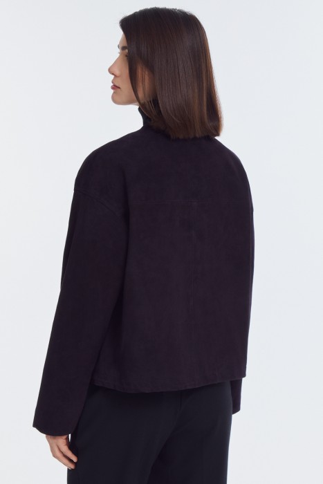 куртка из натуральной замши по цене 18800 руб вид справа