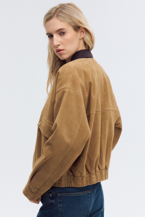 куртка из натуральной замши из россии вид сбоку