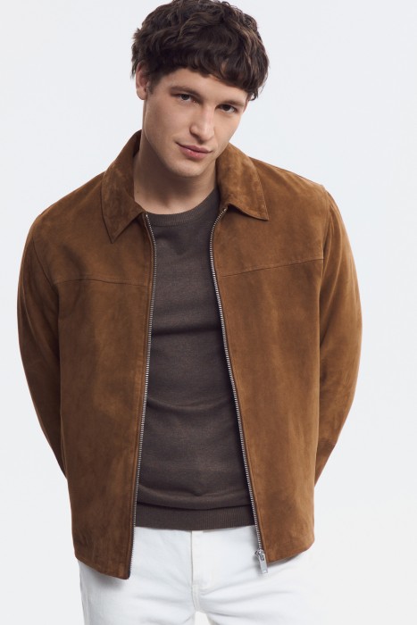 куртка из натуральной замши по цене 17460 руб вид справа