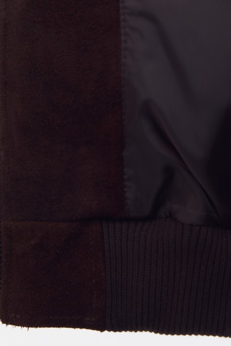 куртка из натуральной замши по цене 15440 руб вид справа