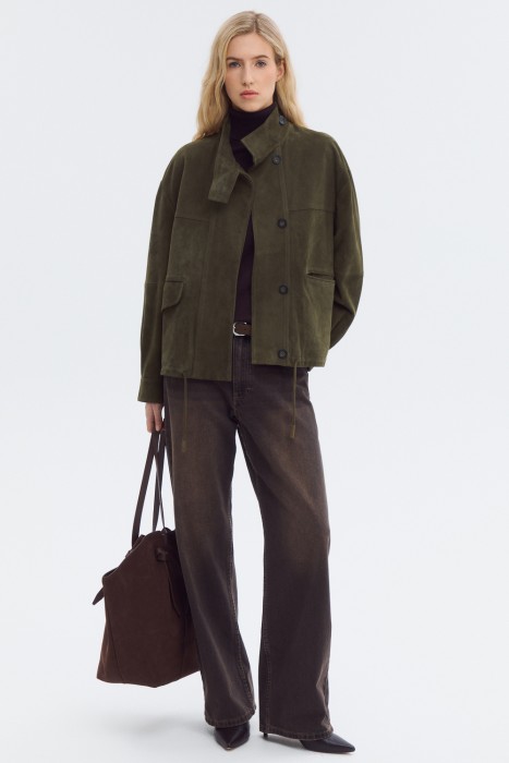 куртка из натуральной замши по цене 25520 руб вид справа