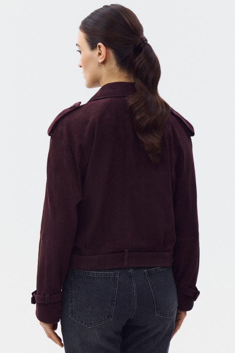 куртка из натуральной замши по цене 22840 руб вид справа