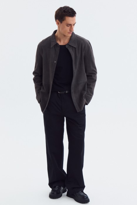 куртка из натуральной замши от бренда снежная королева вид слева