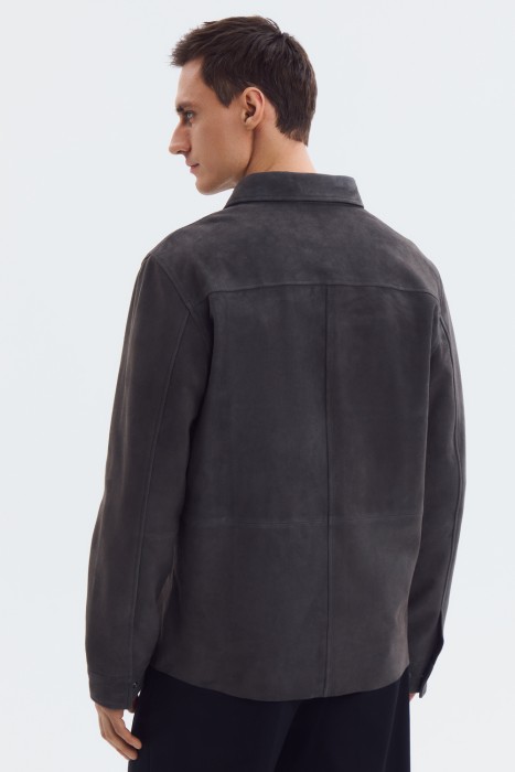 куртка из натуральной замши по цене 14550 руб вид справа