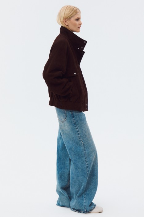 куртка из натуральной замши из россии вид сбоку