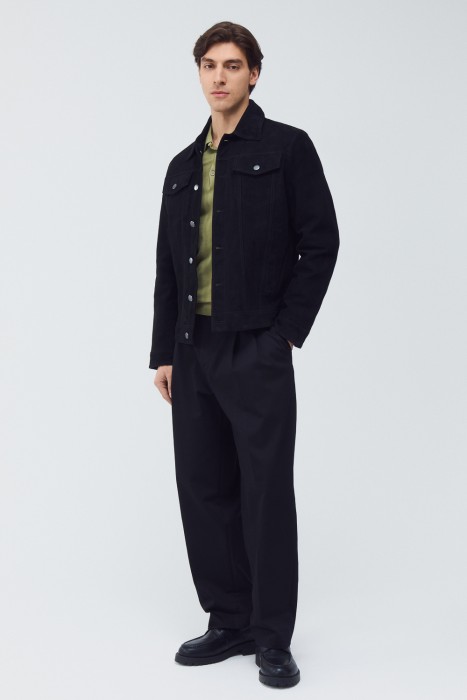 куртка из натуральной замши от бренда снежная королева вид слева