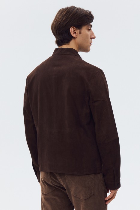 куртка из натуральной замши по цене 14550 руб вид справа