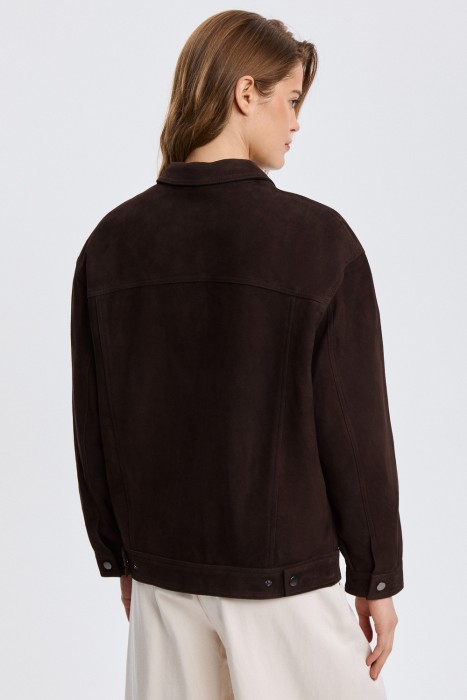 куртка из натуральной замши по цене 18800 руб вид справа