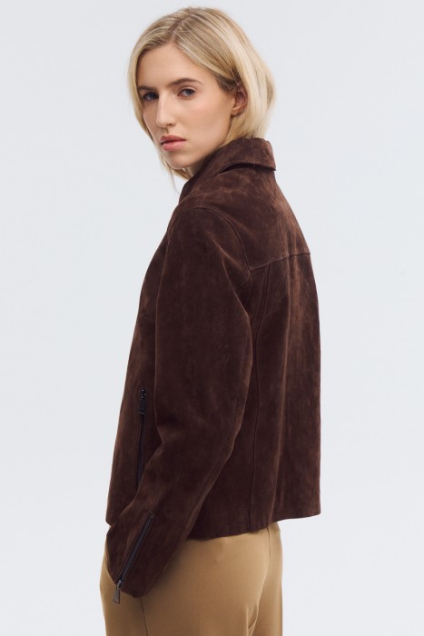 куртка из натуральной замши от бренда снежная королева вид слева