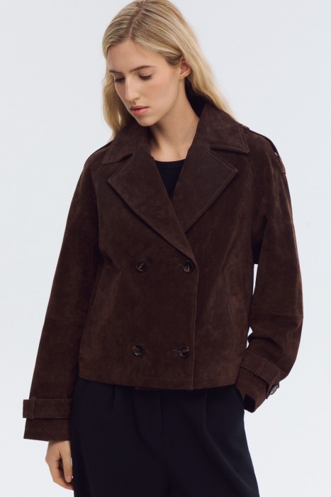 куртка из натуральной замши по цене 16790 руб вид справа