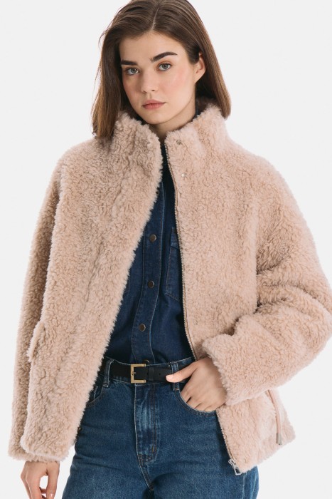 куртка из шерсти от бренда снежная королева вид слева