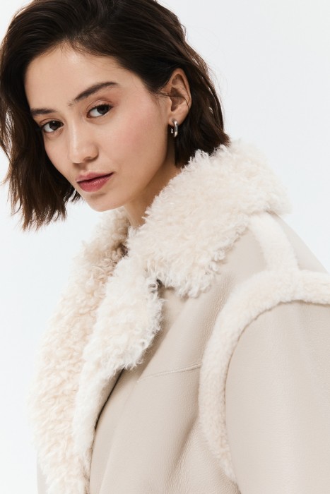 куртка из шерсти из россии вид сбоку