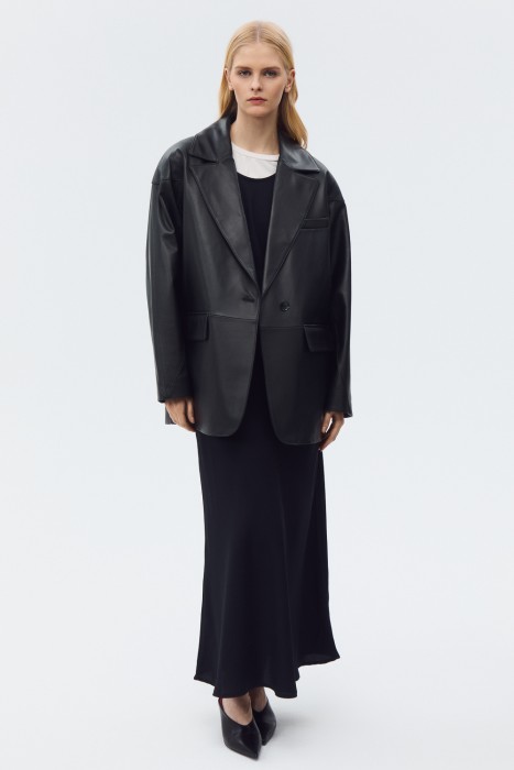 куртка-пиджак из натуральной кожи из россии вид сбоку