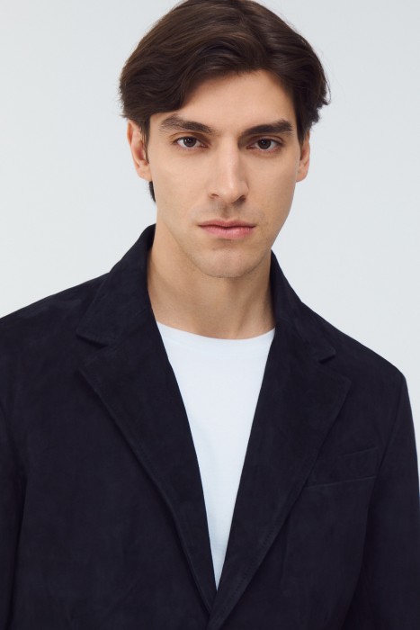 куртка-пиджак из натуральной замши из россии вид сбоку