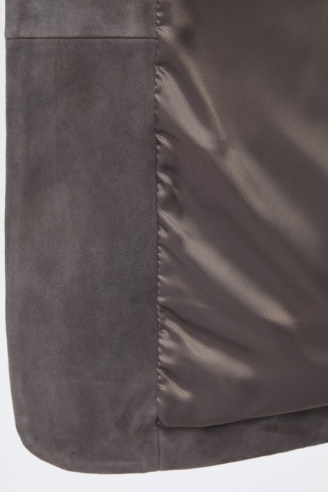 куртка-пиджак из натуральной замши от бренда снежная королева вид слева