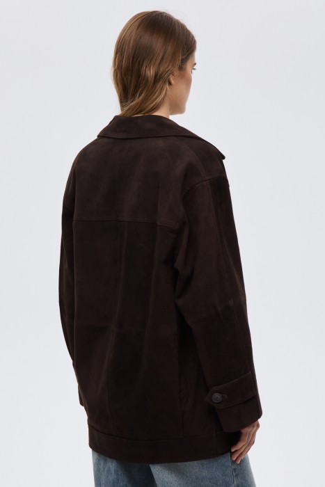 куртка-пиджак из натуральной замши по цене 22160 руб вид справа