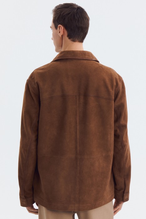 куртка-рубашка из натуральной замши по цене 13990 руб вид справа