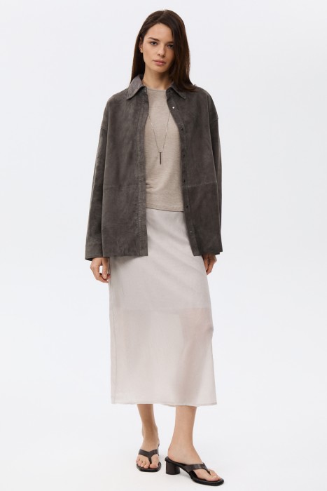 куртка-рубашка из натуральной замши от бренда снежная королева вид слева