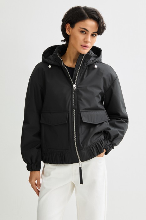 куртка с капюшоном от бренда снежная королева вид слева