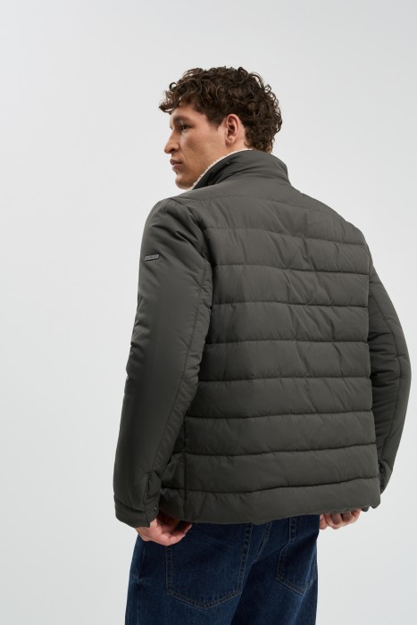 куртка с меховой отделкой по цене 5750 руб вид справа