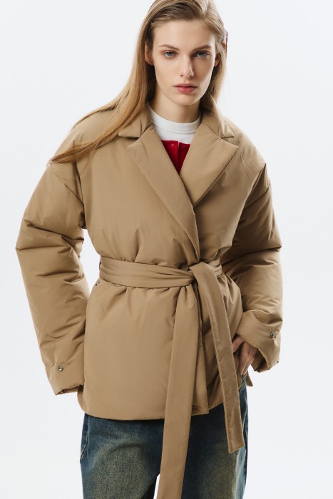 куртка с поясом по цене 5940 руб вид справа