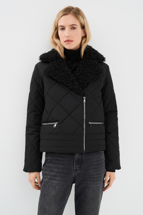 куртка с воротником букле от бренда снежная королева вид слева